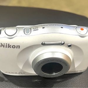 Nikon COOLPIX S33 13.2MP Digital Camera - Waterproof- Shockproof